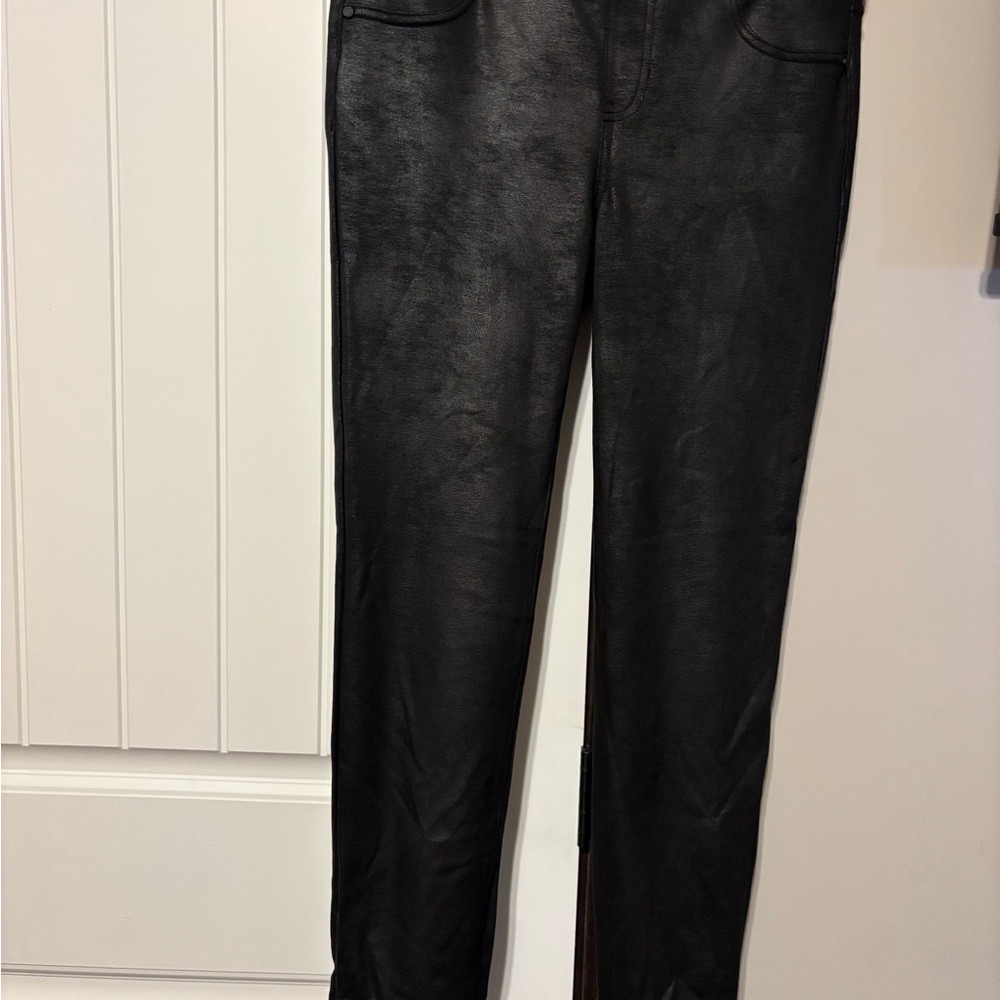 Liverpool Women's black faux leather legging